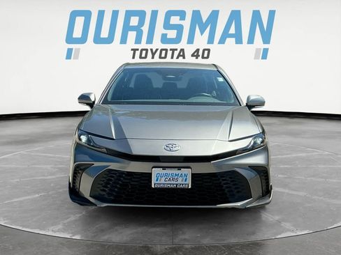 Certified 2025 Toyota Camry SE w/ Convenience Package AWD/4WD image 2