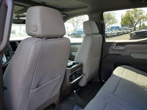 New 2026 GMC Sierra 1500 SLT w/ SLT Premium Plus Package AWD/4WD image 12