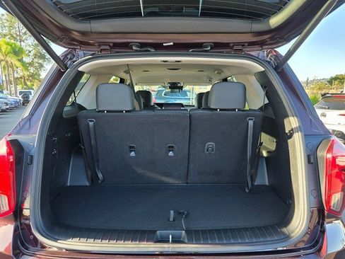 Certified 2023 Hyundai Palisade SEL image 11