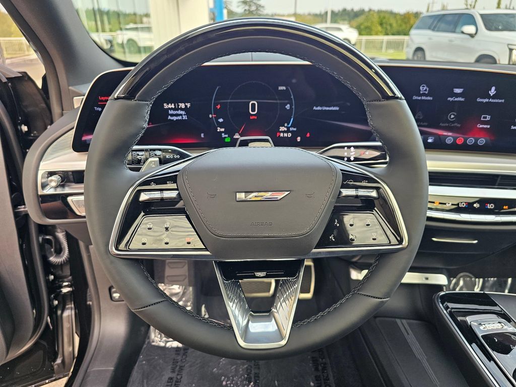New 2027 Cadillac Lyriq V Premium AWD/4WD image 24