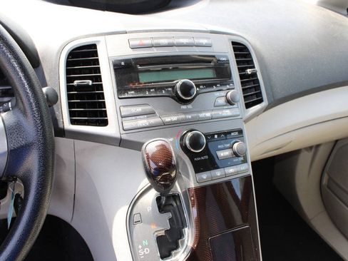 Used 2009 Toyota Venza FWD image 15
