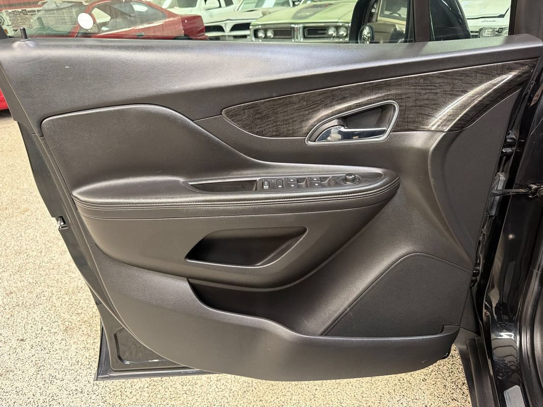 Used 2016 Buick Encore Leather FWD image 31