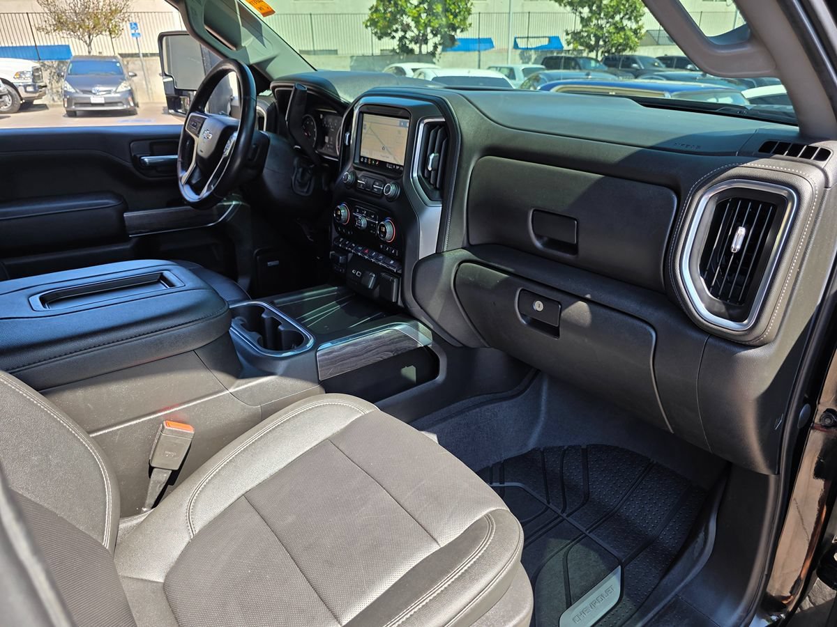Used 2022 Chevrolet Silverado 3500 LTZ w/ LTZ Plus Package AWD/4WD image 13