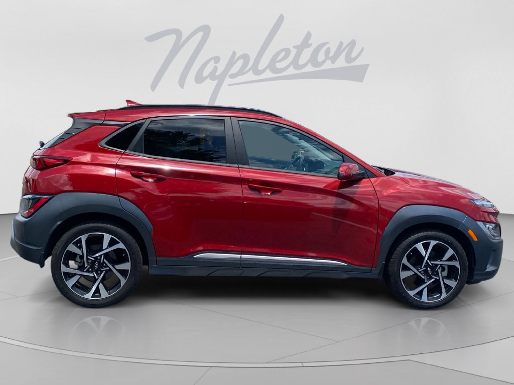 Used 2022 Hyundai Kona Limited FWD image 7