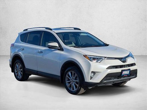 Used 2018 Toyota RAV4 Limited image 3