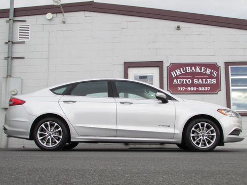 Used 2017 Ford Fusion S image 7