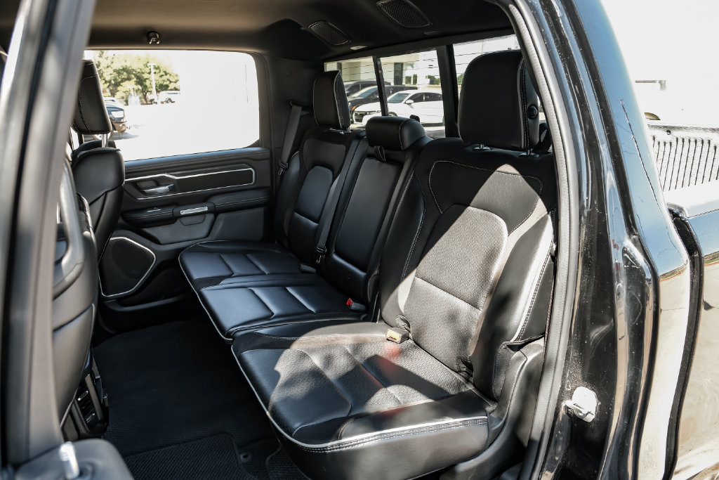 Used 2023 RAM 1500 Laramie AWD/4WD image 57