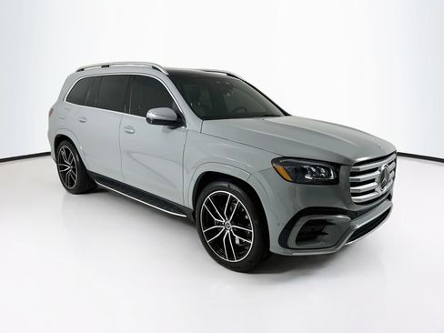 Used 2026 Mercedes-Benz GLS 580 4MATIC image 1
