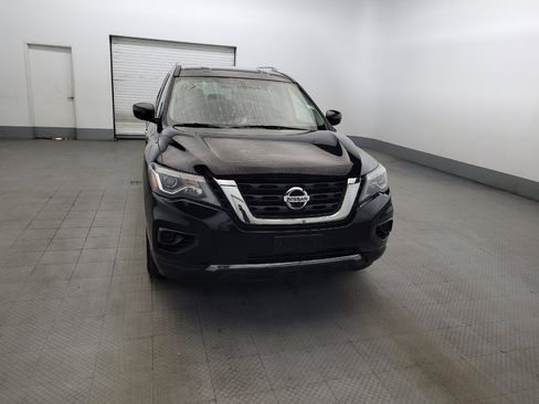Used 2020 Nissan Pathfinder S AWD/4WD image 14