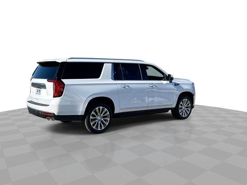 Used 2023 GMC Yukon XL Denali w/ Max Trailering Package image 8