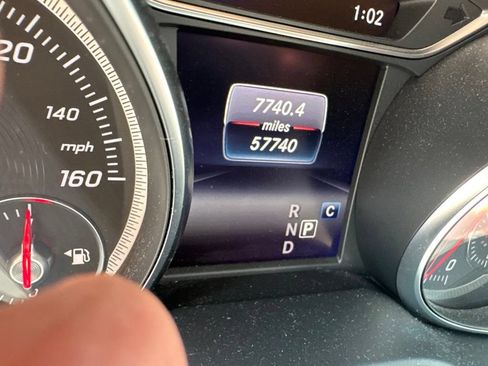 Used 2018 Mercedes-Benz GLA 250 image 17