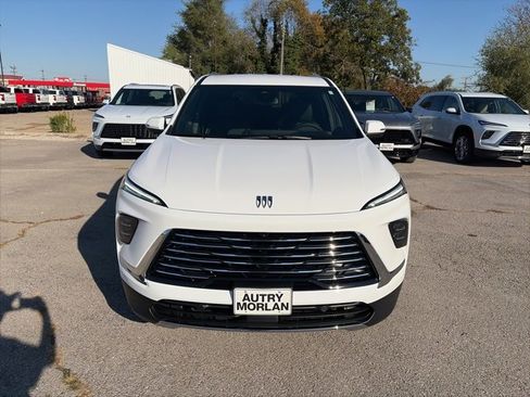 New 2026 Buick Enclave Preferred w/ LPO, All-Weather Package image 9