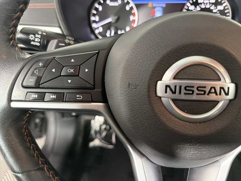 Used 2022 Nissan Altima 2.5 SR FWD image 29