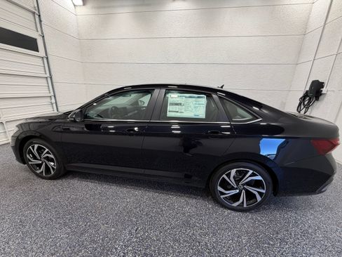 New 2026 Volkswagen Jetta SEL FWD image 4