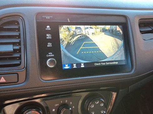 Used 2019 Honda HR-V Sport image 24