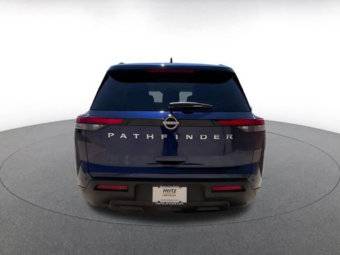 Used 2025 Nissan Pathfinder SV FWD image 12