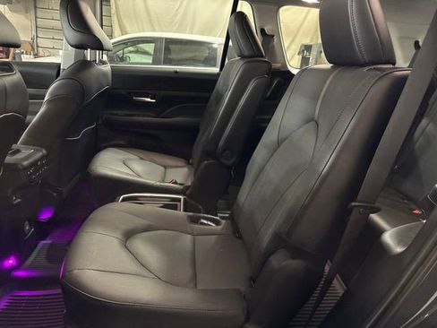 Used 2026 Toyota Grand Highlander AWD image 29