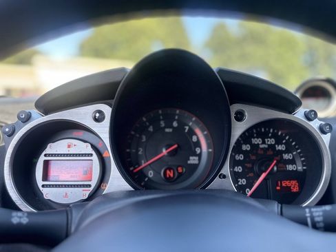 Used 2012 Nissan 370Z Coupe w/ Sport Pkg RWD image 19
