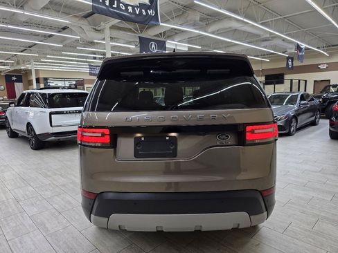 Used 2017 Land Rover Discovery HSE AWD/4WD image 7