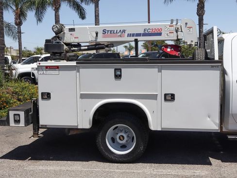 Used 2023 Chevrolet Silverado 3500 W/T w/ WT Fleet Convenience Package AWD/4WD image 11