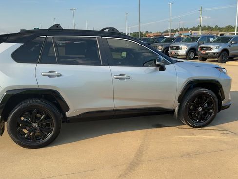 Used 2023 Toyota RAV4 XSE image 8