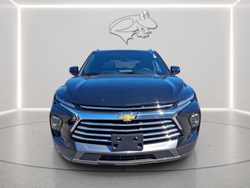 Used 2023 Chevrolet Blazer Premier w/ Driver Confidence II Package FWD image 7