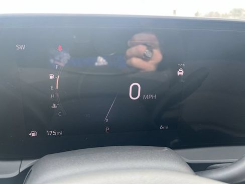New 2026 Buick Envista Sport Touring w/ Convenience I Package FWD image 18