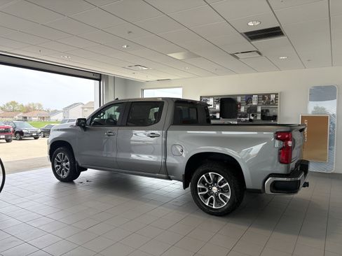 New 2026 Chevrolet Silverado 1500 LT AWD/4WD image 3