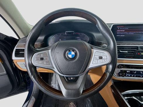 Used 2020 BMW 750i xDrive 750i xDrive w/ Executive Package image 13
