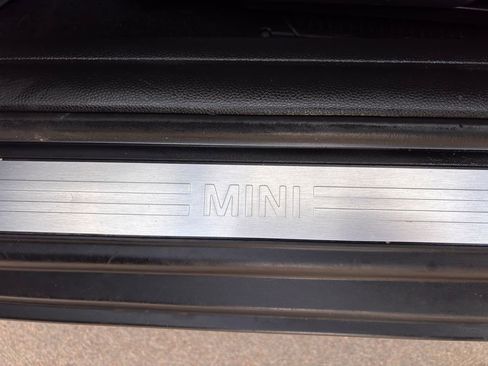 Used 2019 MINI Cooper Convertible w/ Signature Upholstery Package image 15