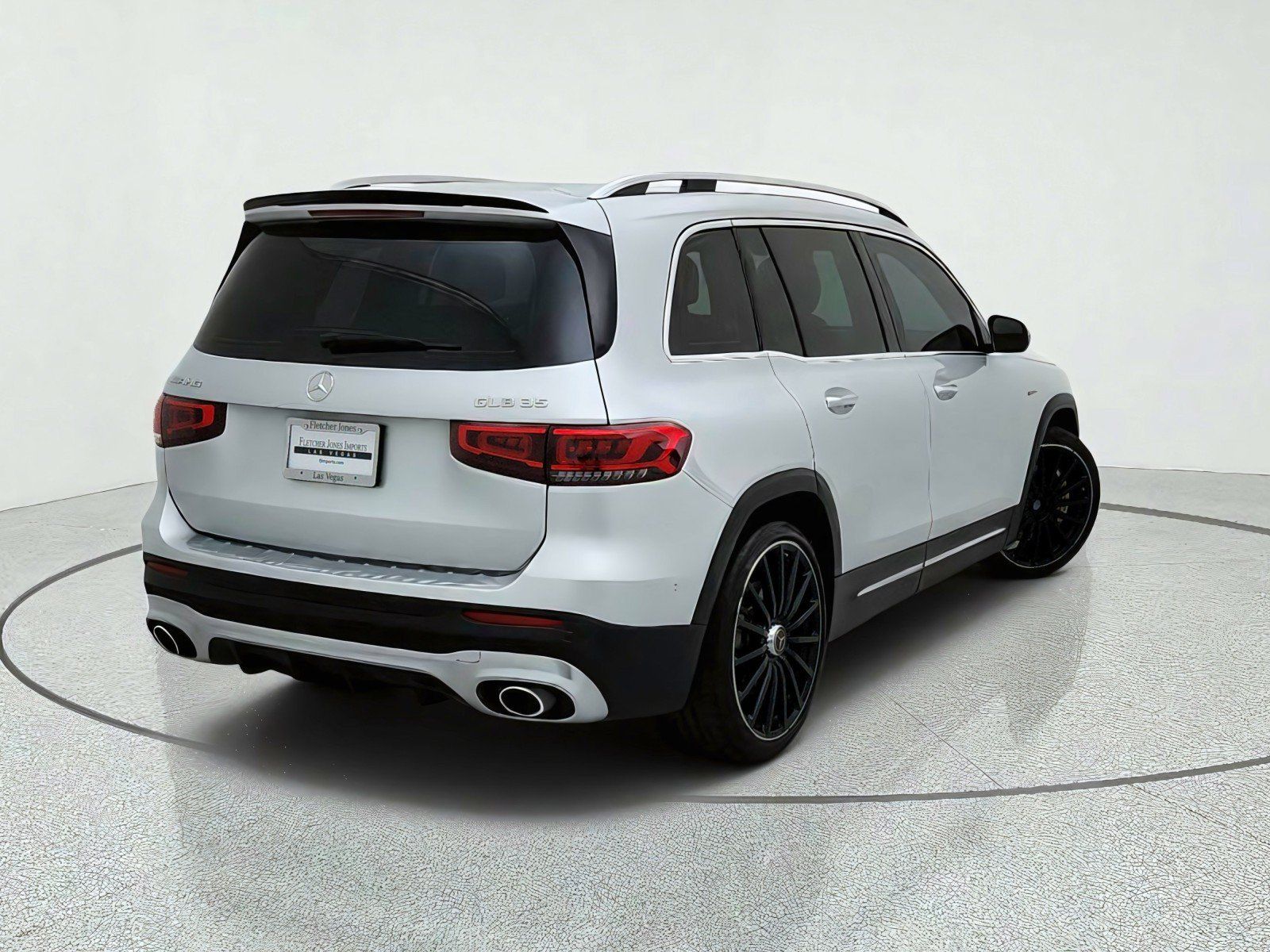 Used 2023 Mercedes-Benz GLB 35 AMG 4MATIC image 9