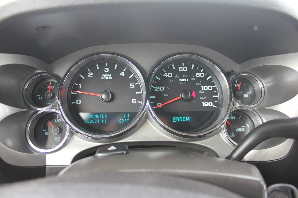 Used 2010 Chevrolet Silverado 1500 LT w/ Power Pack Plus AWD/4WD image 11