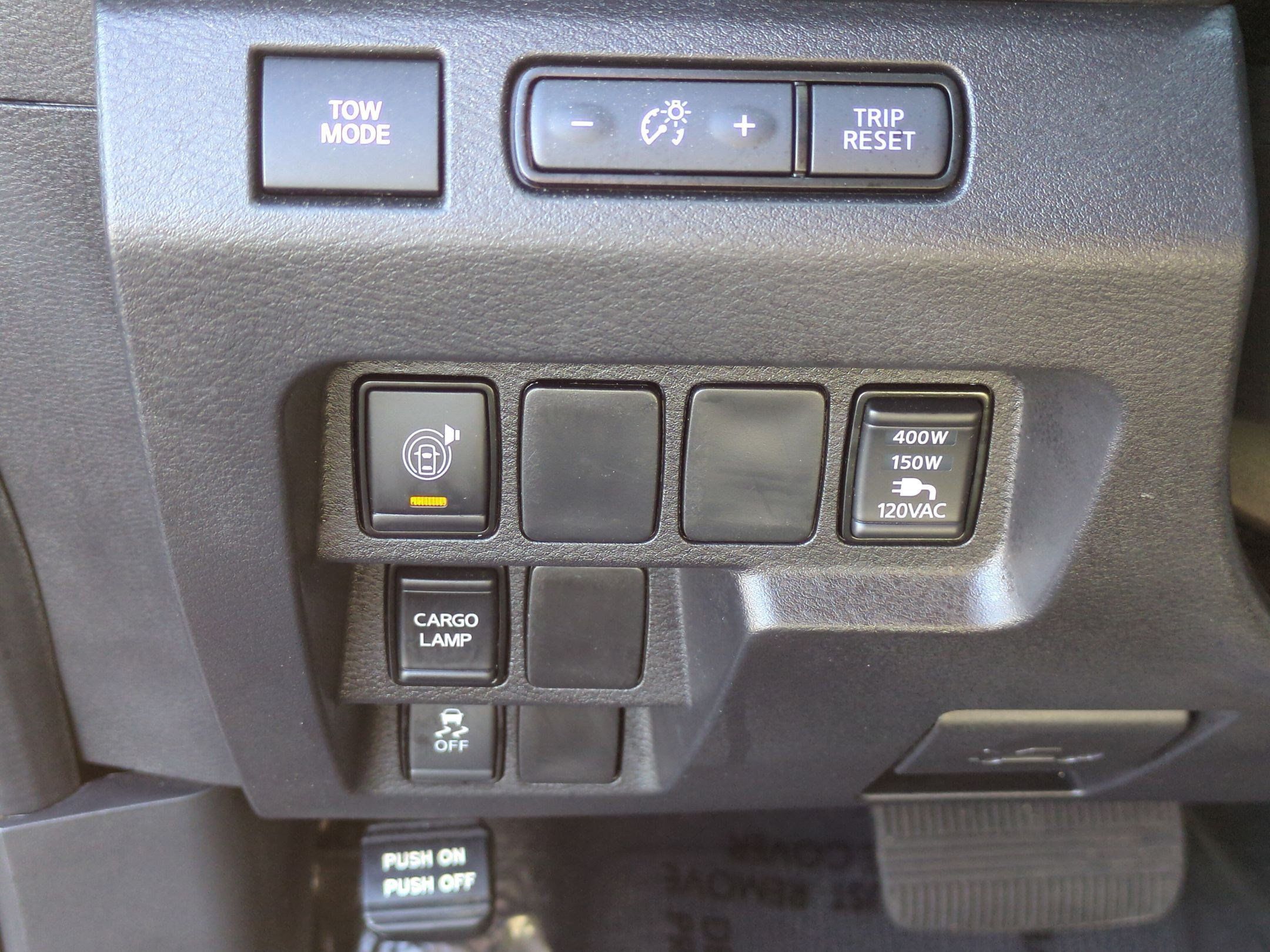 Certified 2025 Nissan Frontier SV w/ SV Convenience Package RWD image 33