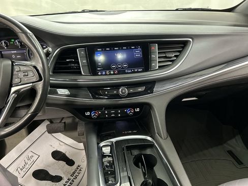 Certified 2023 Buick Enclave Essence w/ Experience Buick Package AWD/4WD image 18