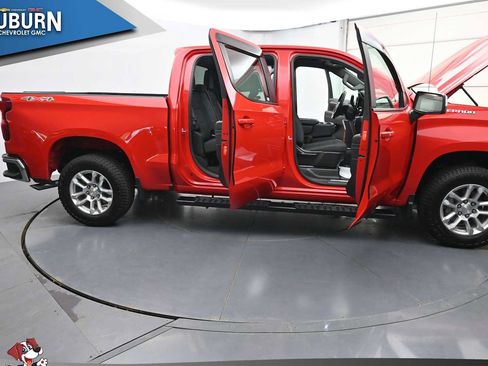 Used 2023 Chevrolet Silverado 1500 LT AWD/4WD image 42