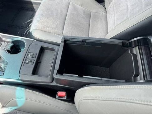 Certified 2017 Toyota Camry XSE FWD image 58