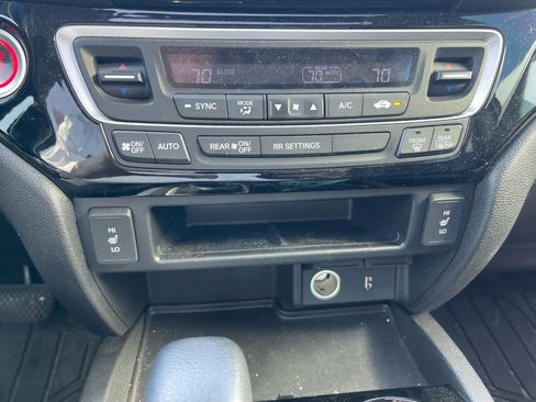 Used 2018 Honda Ridgeline RTL-E image 19