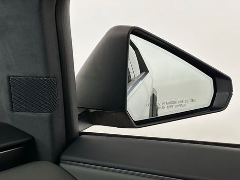 Used 2025 Tesla Cybertruck AWD Crew Cab image 28