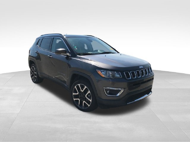 Used 2018 Jeep Compass Limited w/ Navigation Group AWD/4WD image 37