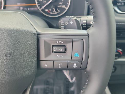 New 2026 Nissan Rogue SV image 25