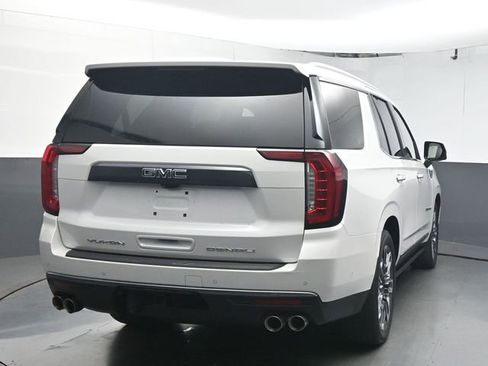 Used 2023 GMC Yukon Denali Ultimate AWD/4WD image 7