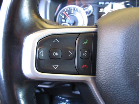 Used 2020 RAM 1500 Big Horn RWD image 15