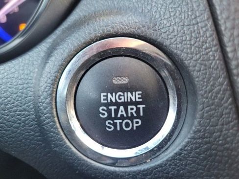 Used 2018 Subaru Outback 2.5i Limited image 40