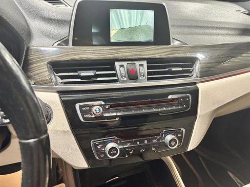 Used 2018 BMW X1 xDrive28i w/ Convenience Package image 13