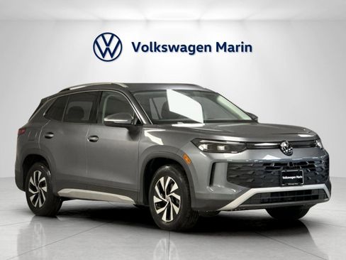 New 2026 Volkswagen Tiguan S image 7