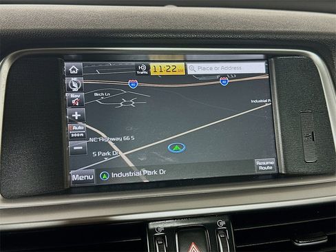 Used 2020 Kia Optima Premium image 19