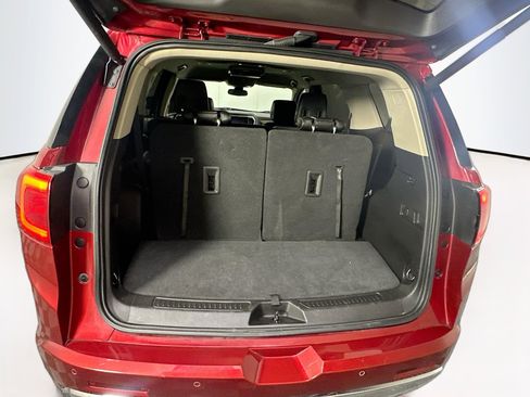 Used 2019 GMC Acadia Denali image 29