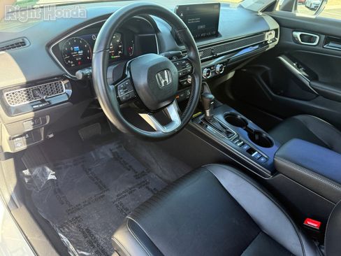 Certified 2024 Honda Civic Touring image 12