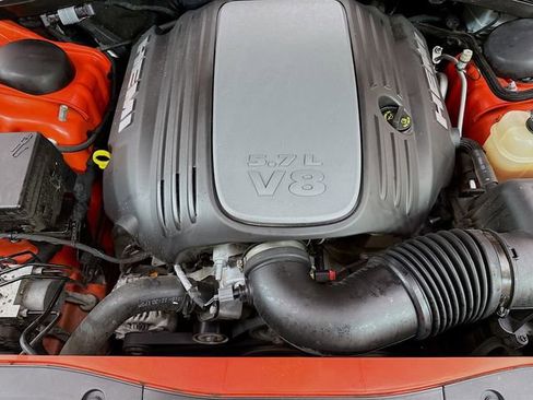 Used 2018 Dodge Charger R/T image 31