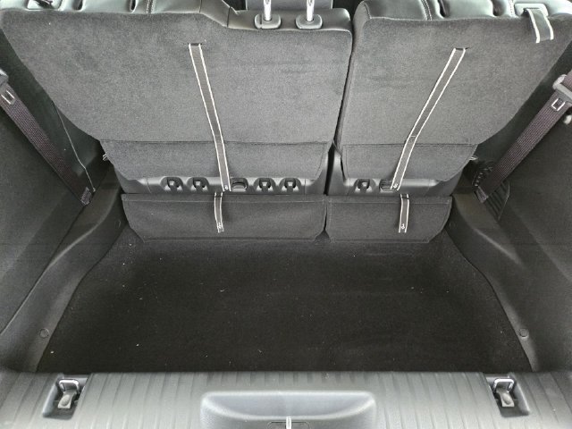 New 2027 Chrysler Pacifica Select FWD image 25